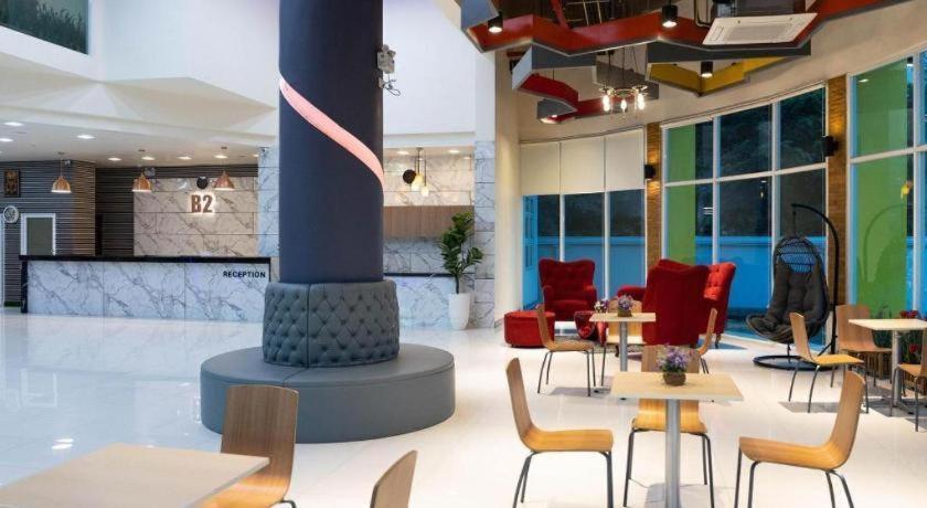 B2 Mae Sot Boutique & Budget Hotel Kültér fotó